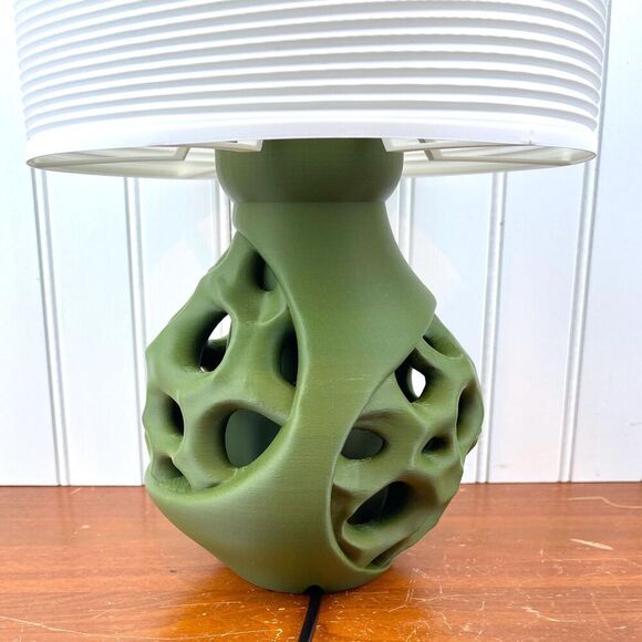 The Neor Desk Lamp and Shade, Bedside Lamp, Modern Home and Office - Picture 3 of 11